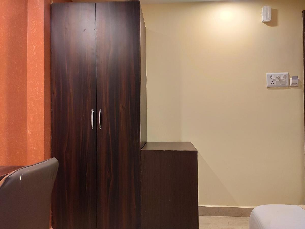 Отель Royal View Residency Бодх-Гая Экстерьер фото